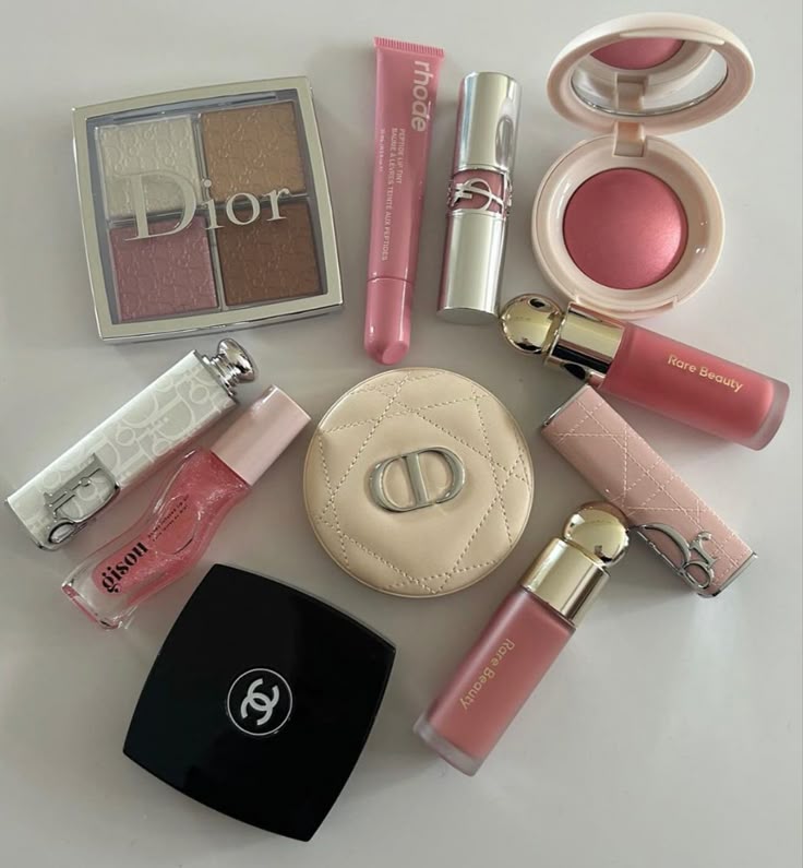 MAKEUP
