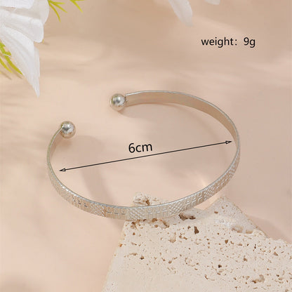 Metal Twist Geometric Knot Winding Hollow Open-end High-grade Light Luxury Personality Fashion Ladies' Bracelet